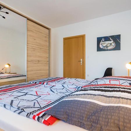 Apartments Sara Milohnici المظهر الخارجي الصورة