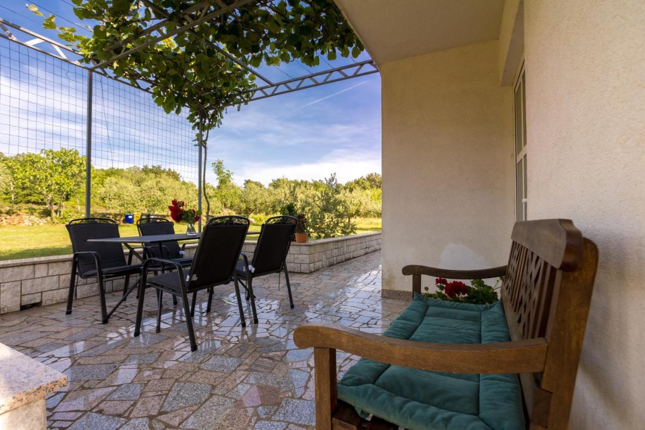 Apartments Sara Milohnici المظهر الخارجي الصورة