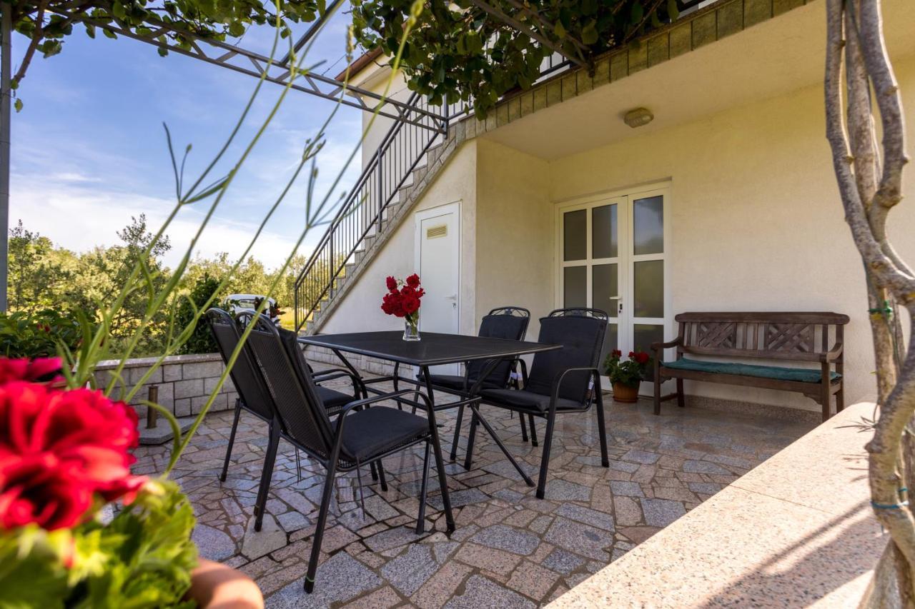Apartments Sara Milohnici المظهر الخارجي الصورة