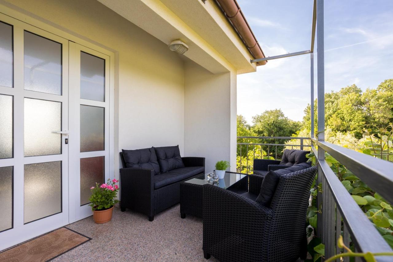 Apartments Sara Milohnici المظهر الخارجي الصورة