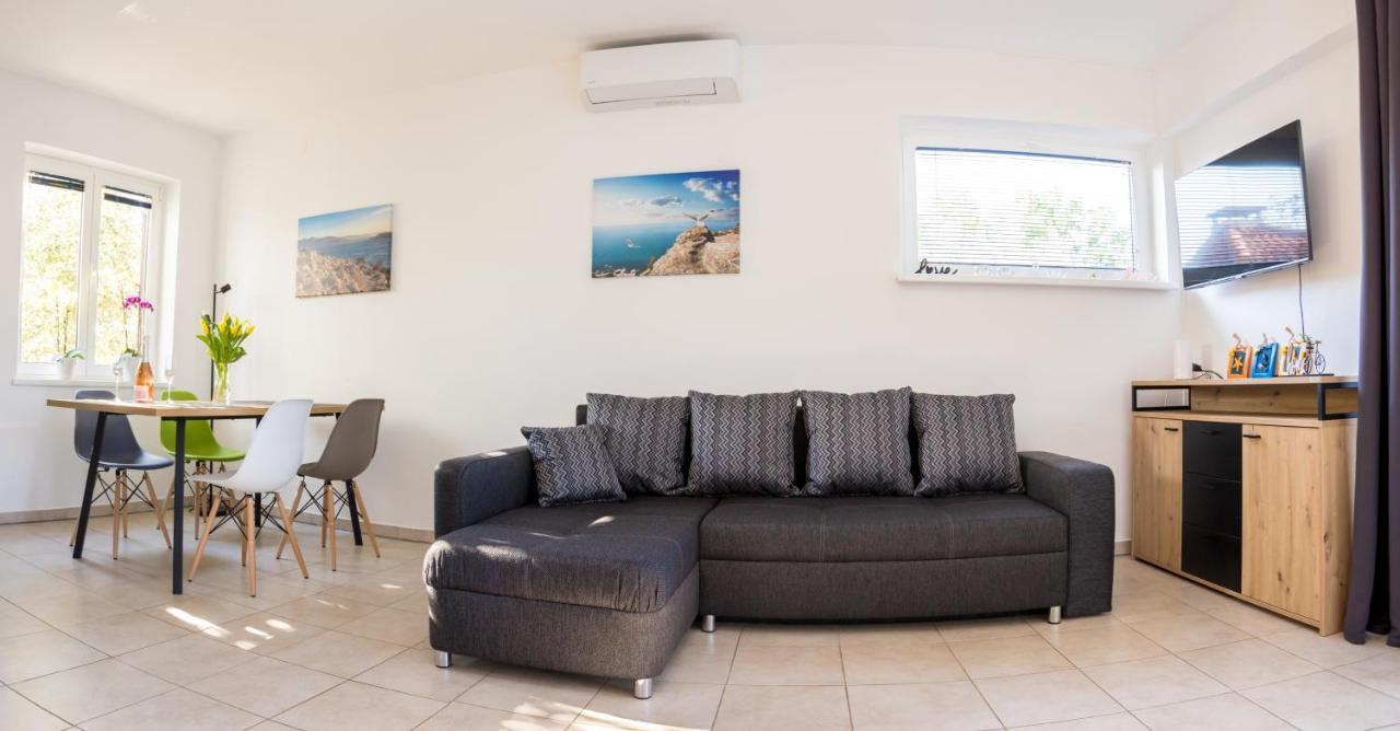 Apartments Sara Milohnici المظهر الخارجي الصورة