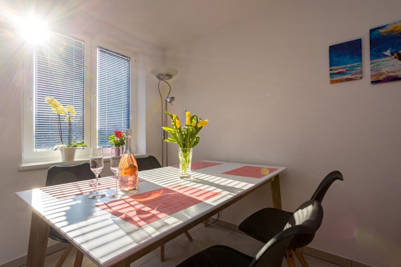 Apartments Sara Milohnici المظهر الخارجي الصورة