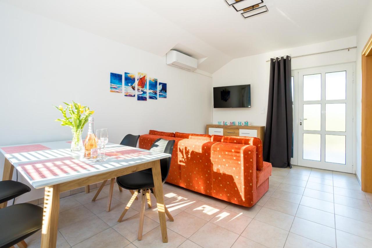 Apartments Sara Milohnici المظهر الخارجي الصورة
